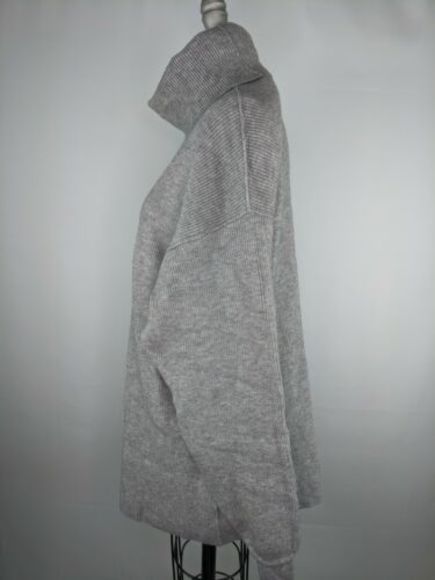 Free People Soft Structured Tunic Sweater NWT sz S - Picture 3 of 8